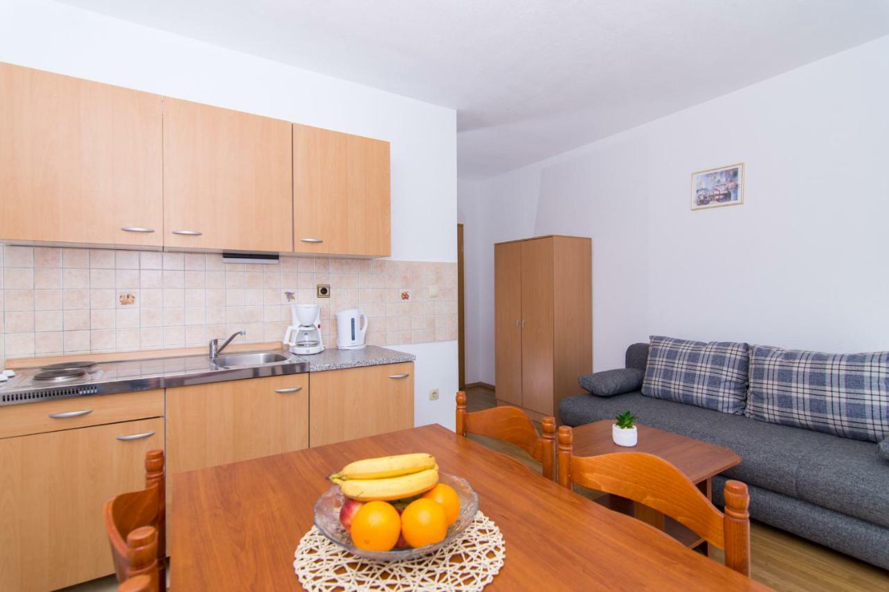 Apartments Jozic Seget Vranjica Extérieur photo