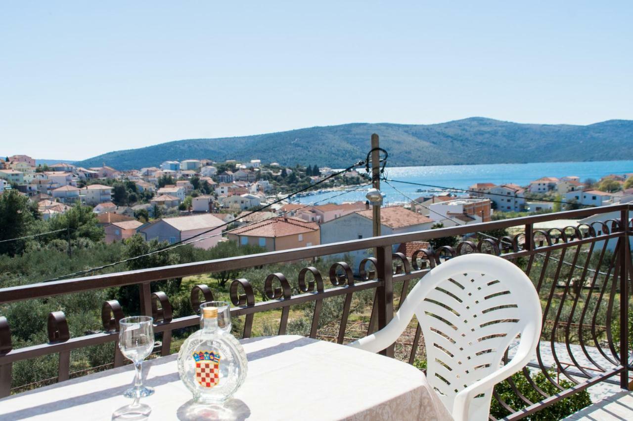 Apartments Jozic Seget Vranjica Extérieur photo