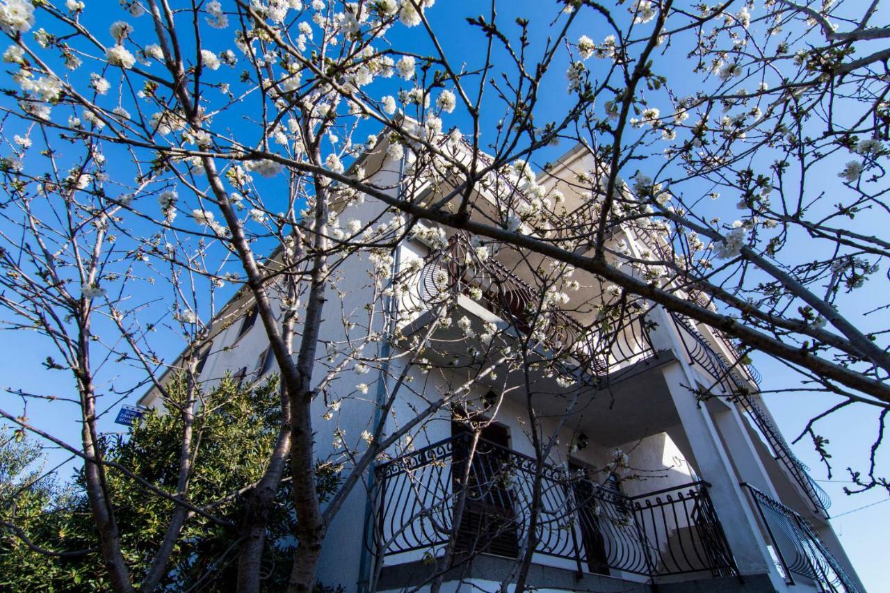 Apartments Jozic Seget Vranjica Extérieur photo