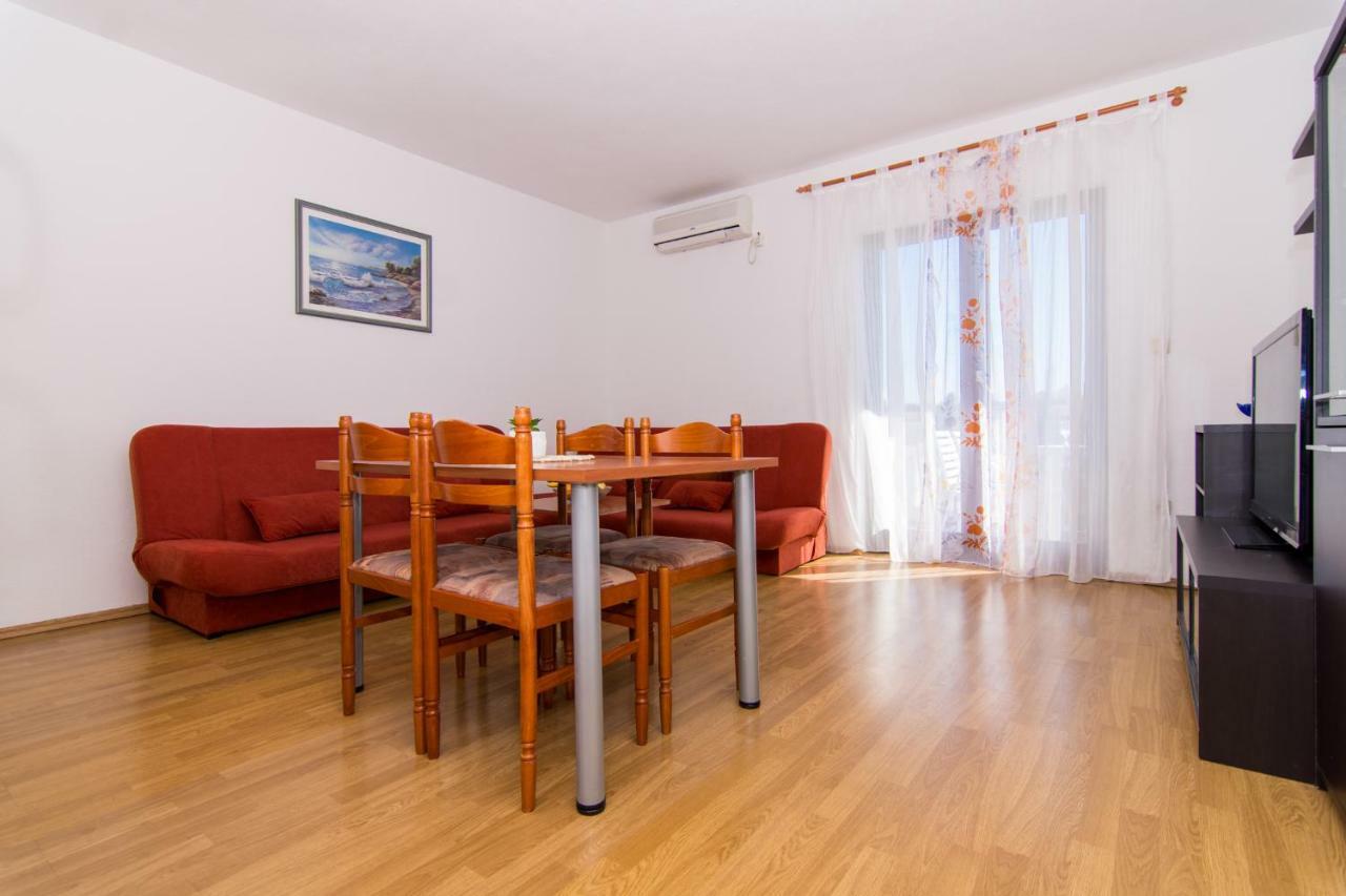 Apartments Jozic Seget Vranjica Extérieur photo