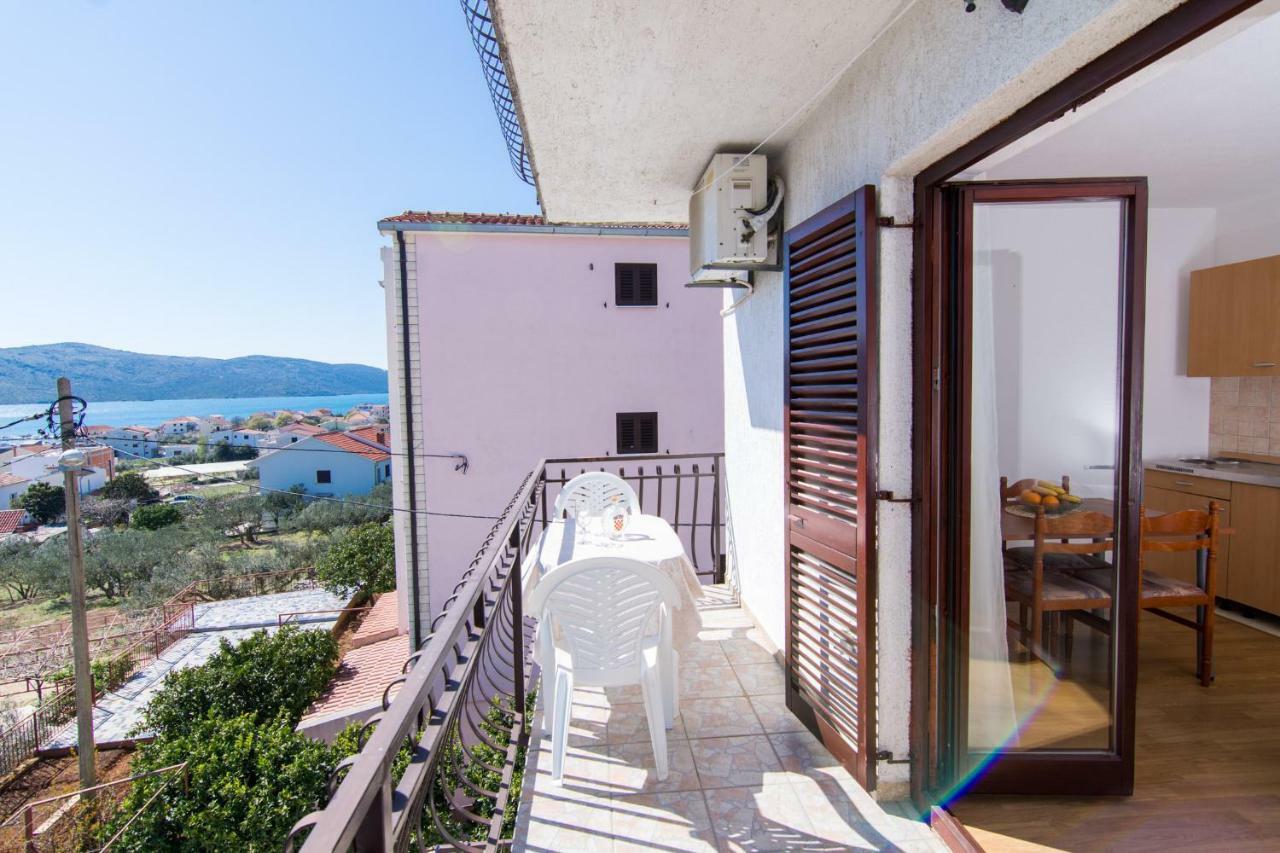 Apartments Jozic Seget Vranjica Extérieur photo